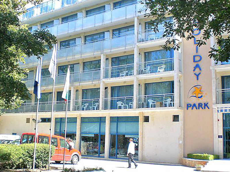 HOLIDAY PARK (4*)