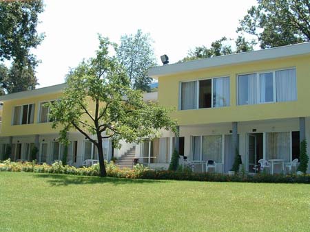 &laquo;RIVA PARK&raquo; 3 *, ����Ҳ ϲ��� 